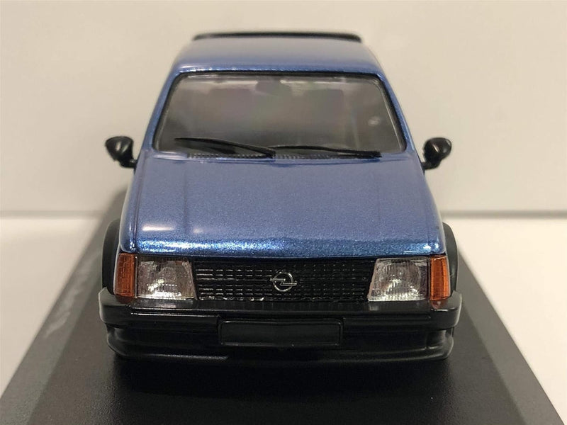 Minichamps 940044120 Maxichamps 1:43 1982 Opel Kadett D Sr-Blau Metallic