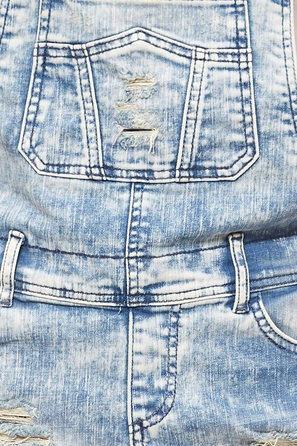 Cipo &amp; Baxx Latzhose Kurze Damen-Latzjeans im Destroyed-Look Latz-Hose Jeans Shorts, Grössenauswahl: