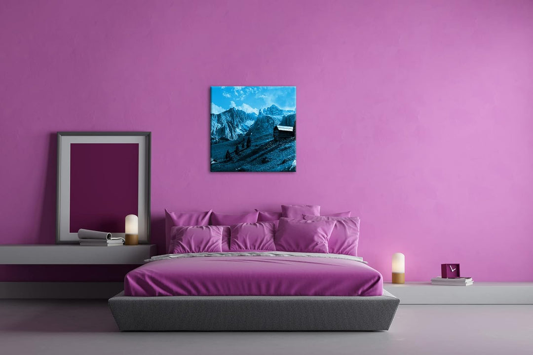 einsame Hütte in den Bergen Format: 70x70 Effekt: Monocrome Blau als Leinwandbild, Motiv fertig gera