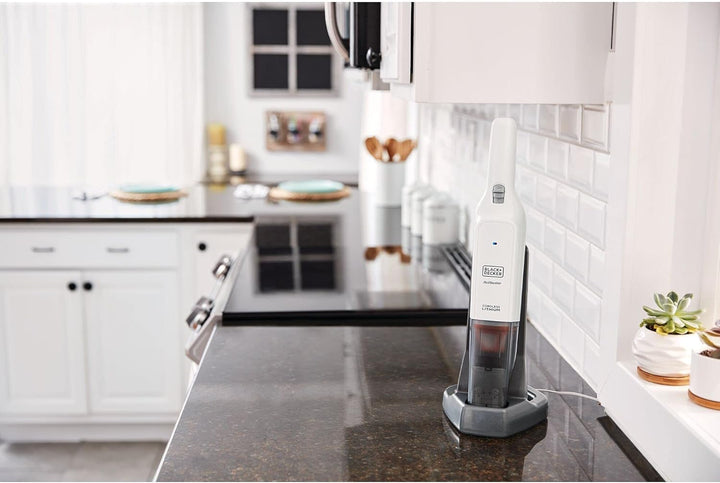 BLACK+DECKER Akku-Handstaubsauger Dustbuster Slim HLVC315B11 (12V, 1.5Ah, beutellos & kabellos, mit