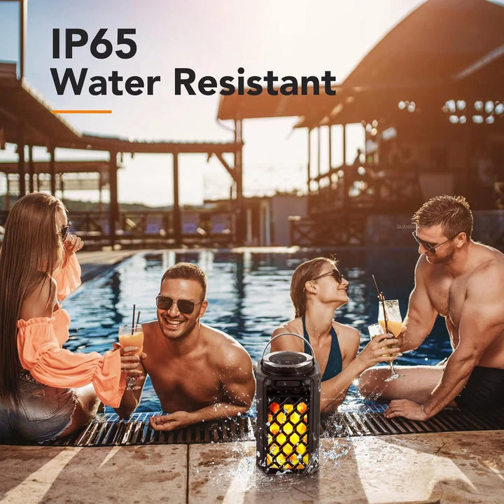 Bluetooth Lautsprecher mit LED Flammenlicht, Tragbare Outdoor Lautsprecher, IP65 Wasserdicht, Stereo