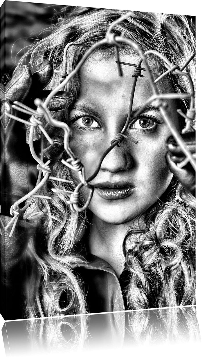 Pixxprint Sexy Girl Stacheldraht als Leinwandbild/Grösse: 100x70 / Wandbild/Kunstdruck/fertig bespan