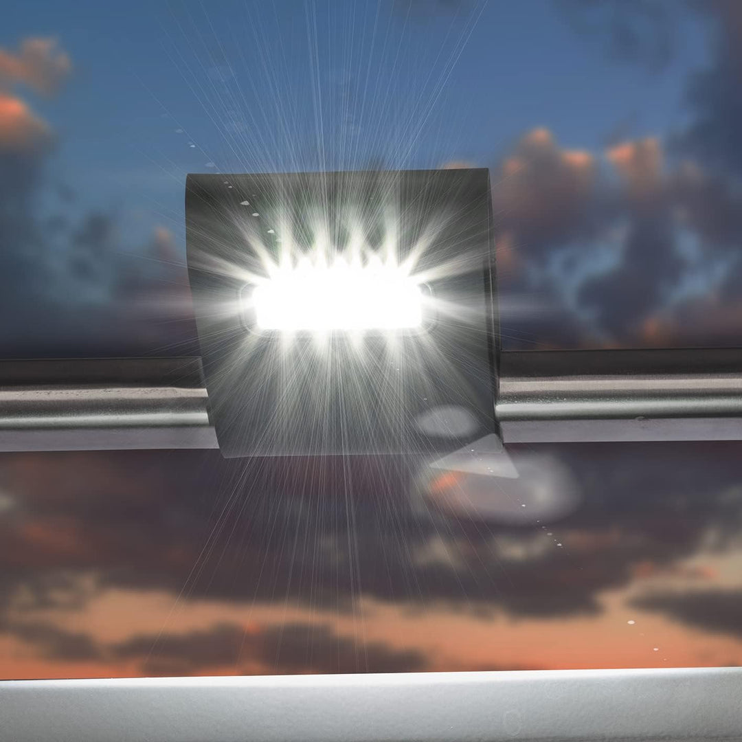 LANDMANN | Magnetische Grilllampe | Stromsparende LED-Technologie | Einfach & schnell angebracht | A
