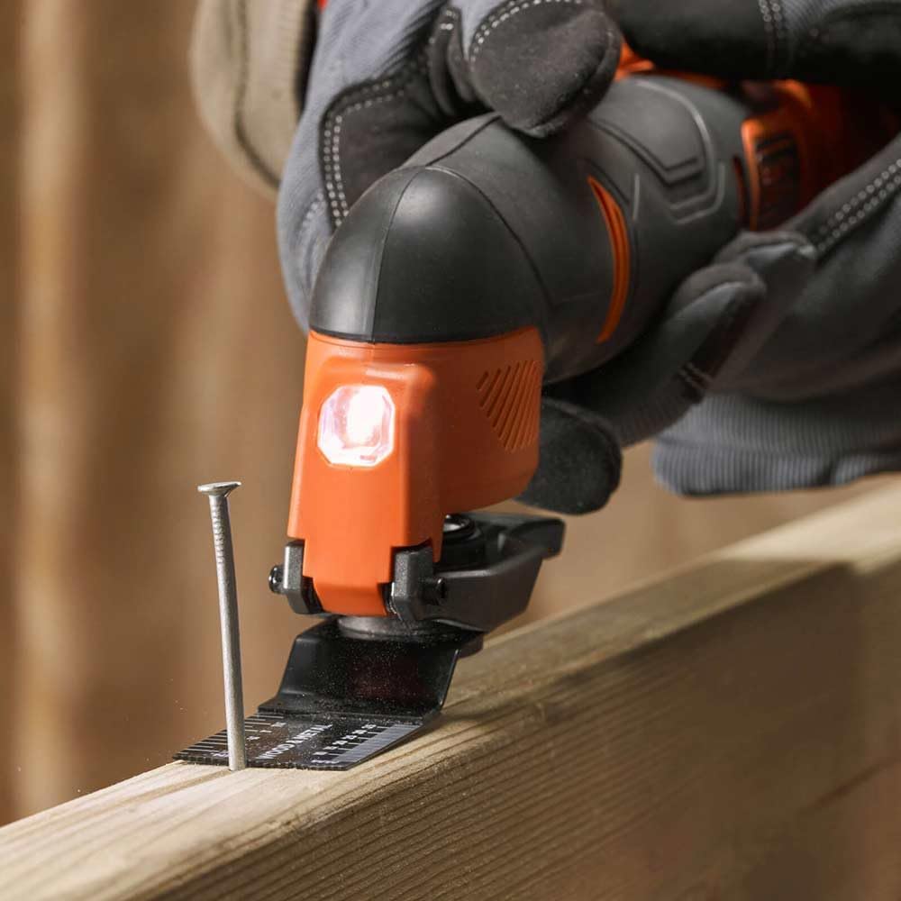 Oscillating Multi-Tool 18 V, Variable Speed 8,000 – 18,000 opm, 2.8° Oscillating Angle, Includes 18