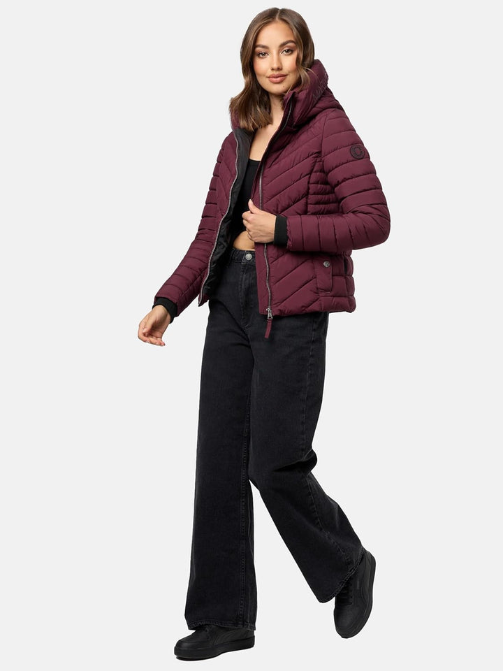 MARIKOO Damen Übergangsjacke leichte Steppjacke kurz mit Abnehmbarer Kapuze Kagomee XS-XXL XL Wine,