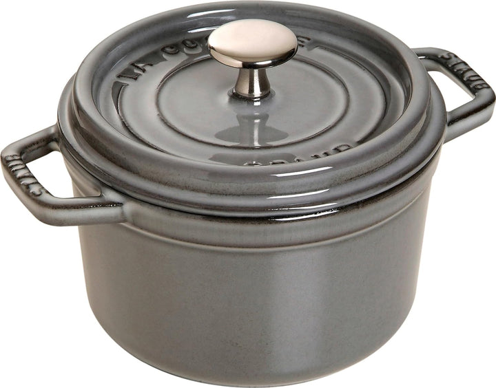 STAUB Gusseisen Bräter/Cocotte, Rund 14 cm, 0,8 L, Aromaregen Funktion, Für alle Herdarten geeignet,