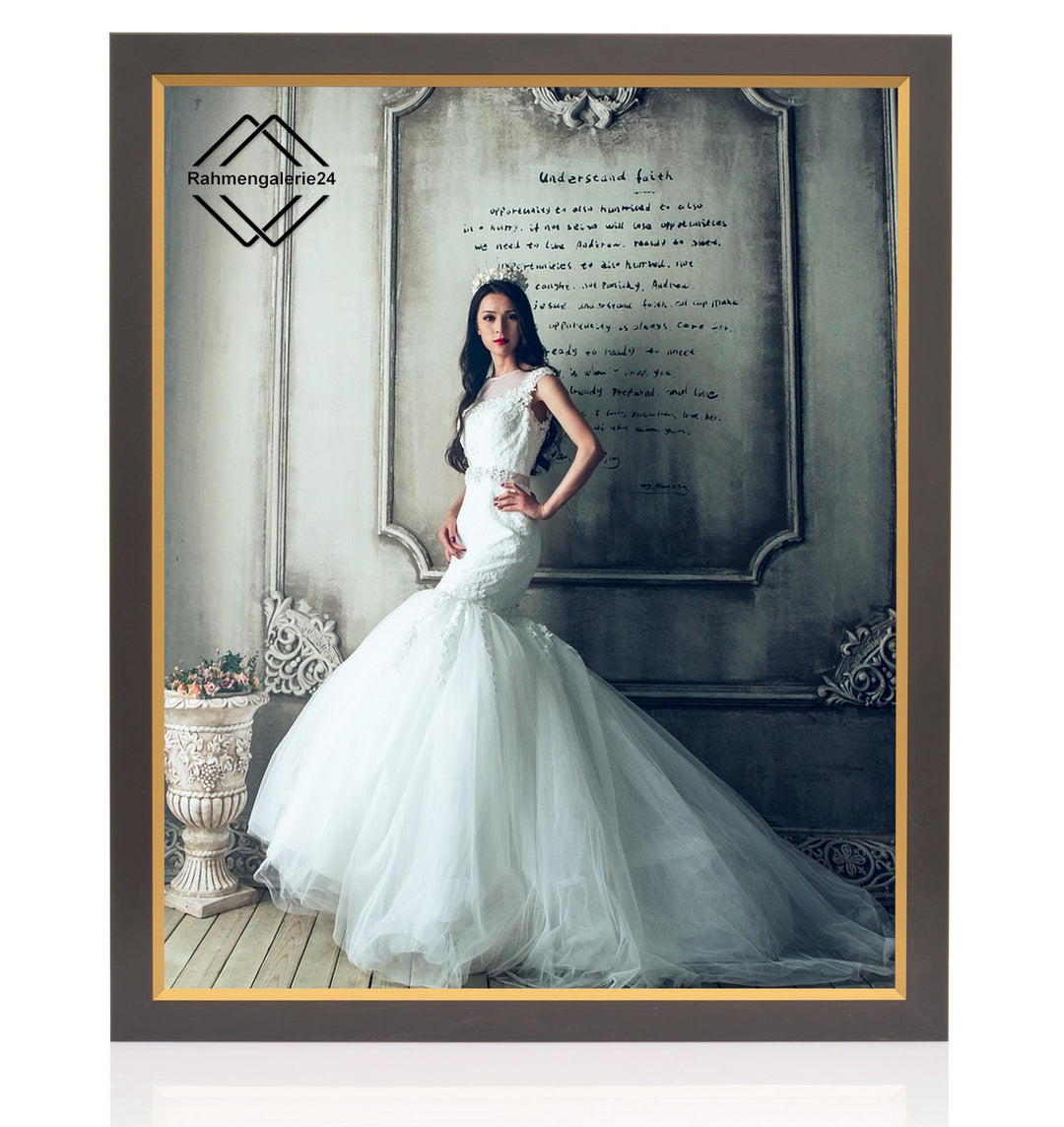 rahmengalerie24 Bilderrahmen 61x91,5 cm New Elegance (POSTERFORMAT) Rahmen schwarz Gold Holz Acrylgl