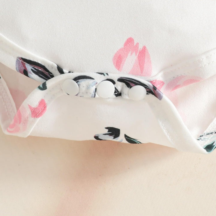 Baby Outfits für Mädchen mit Herz Print kurzärmelig Strampler Hosenträgerrock Bären Kleid Schleife S