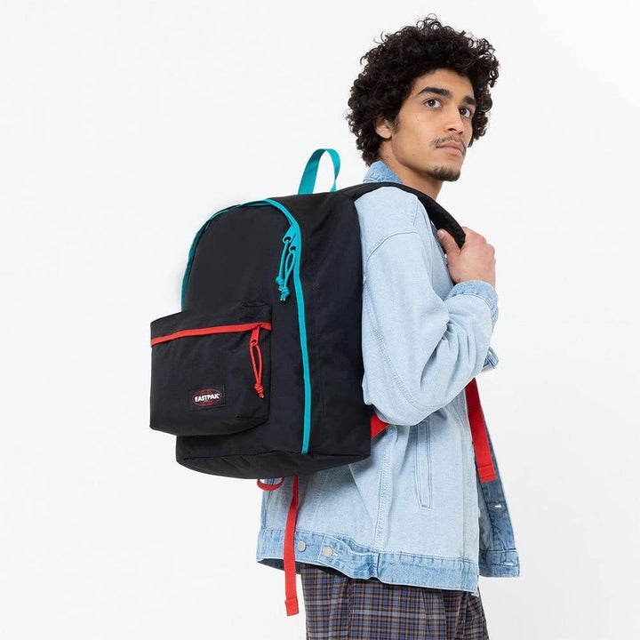 EASTPAK Unisex Out Of Office Sac à dos (1er Pack) Kontrast Aqua Red, Kontrast Aqua Red