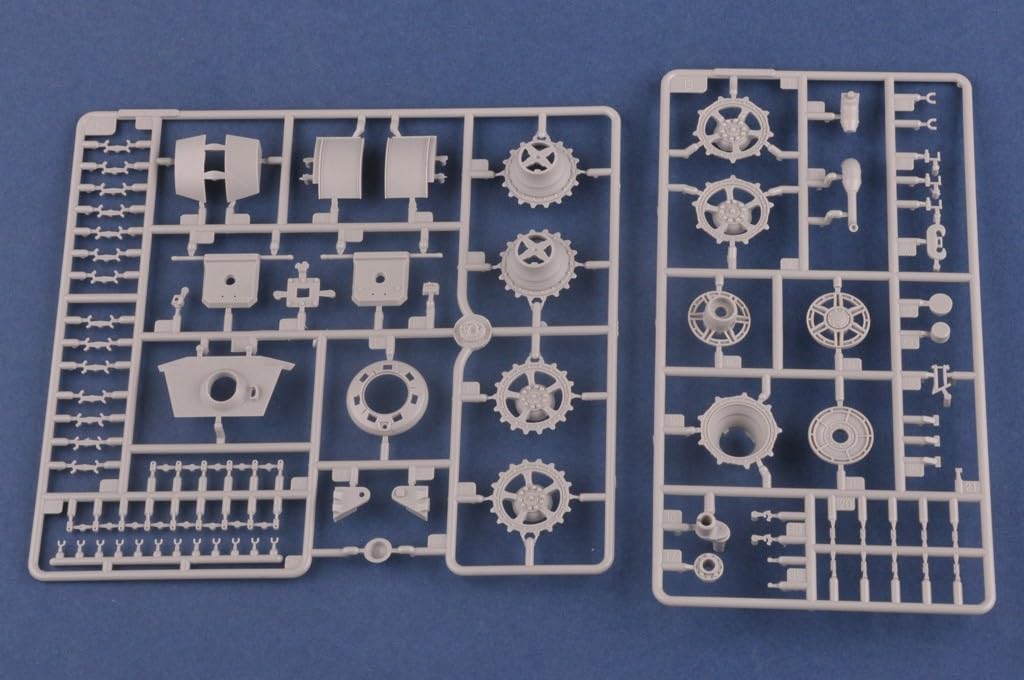 Hobby Boss 084533 1/35 Pz.Kpfw. VI Sd.Kfz. 181,Tiger II Henschel-Turm Modellbausatz, Modellbauzubehö