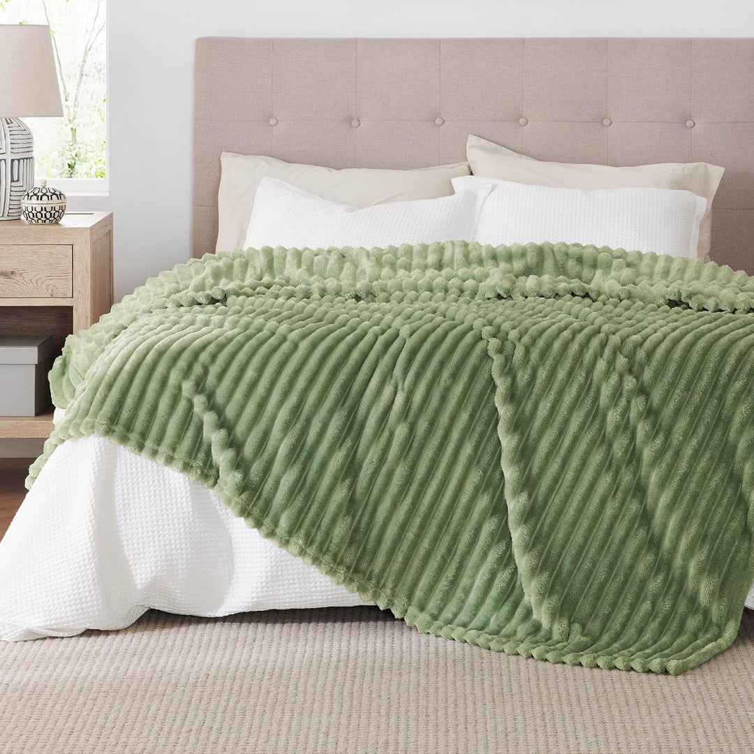 BEDSURE kuscheldecke 220x240 für Zimmer Deko - Tagesdecke, Wolldecke & Fleecedecke, Sofadecke, Weich