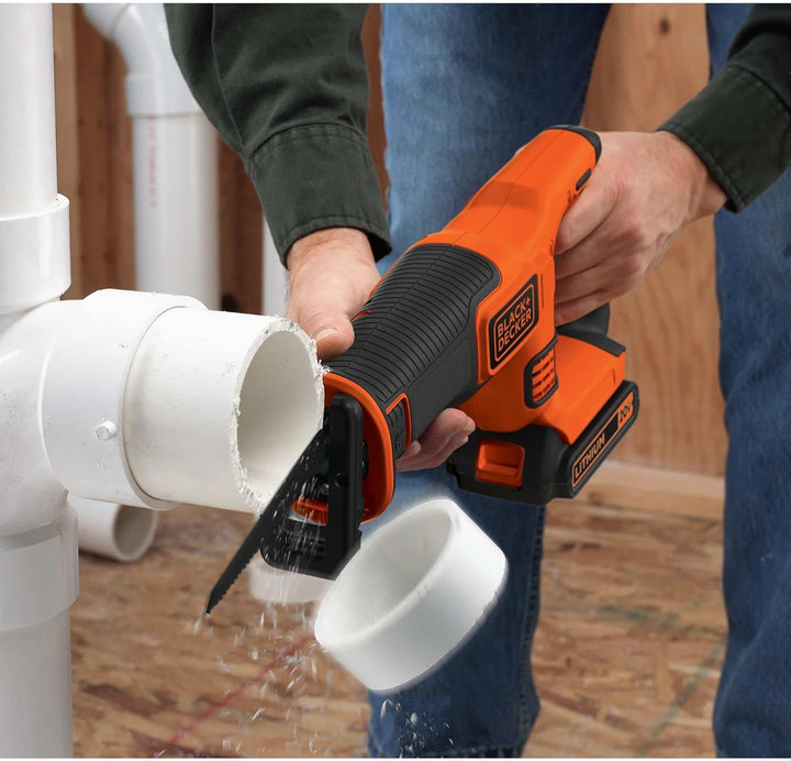BLACK*DECKER Säbelsäge Akku (18V, 22 mm Hublänge, max. 110 mm Schnitttiefe, flexibler Sägeschuh, erg