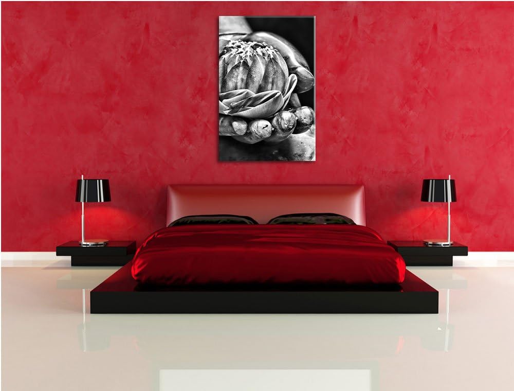 Pixxprint Lotus auf der Hand eines Buddhas als Leinwandbild/Grösse: 100x70 / Wandbild/Kunstdruck/fer