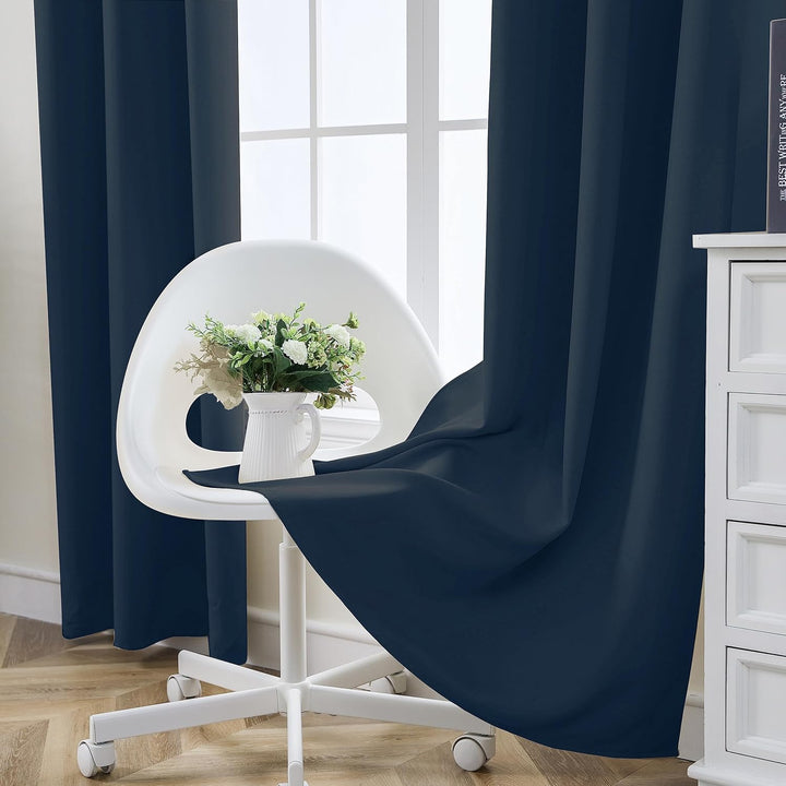 CUCRAF Gardinen mit Ösen Vorhang Blickdicht 2er Set H137 x B132 cm Thermovorhang Kälteschutz Navy Bl