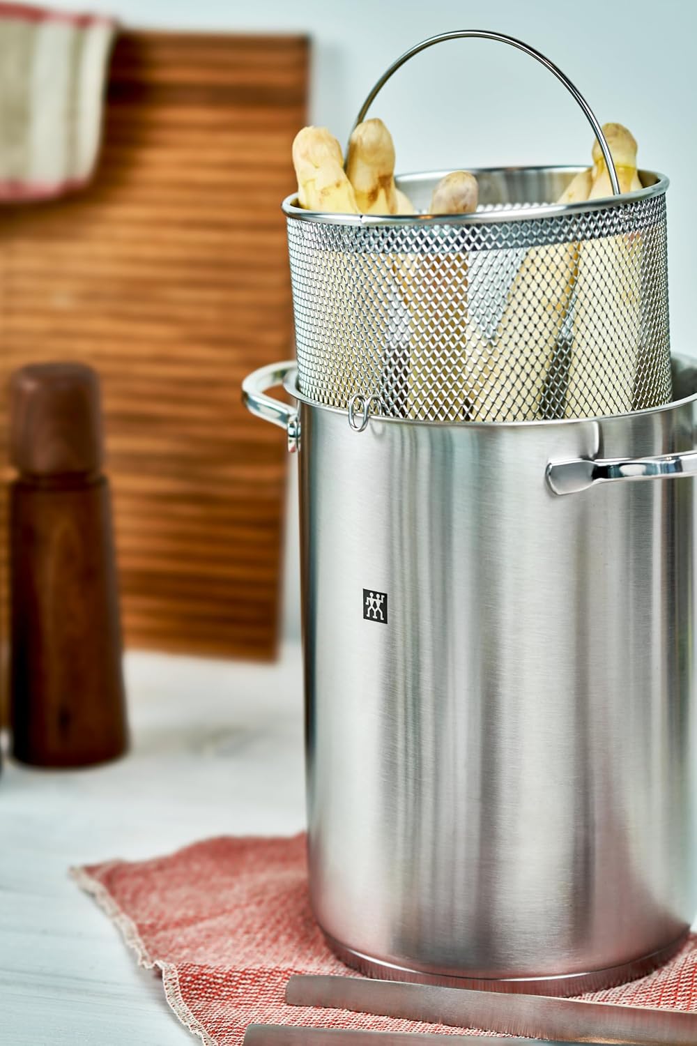 ZWILLING TWIN Specials Spargel-/Nudeltopf, 16cm, 4,5 L, Für alle Herdarten geeignet, Edelstahl, Silb