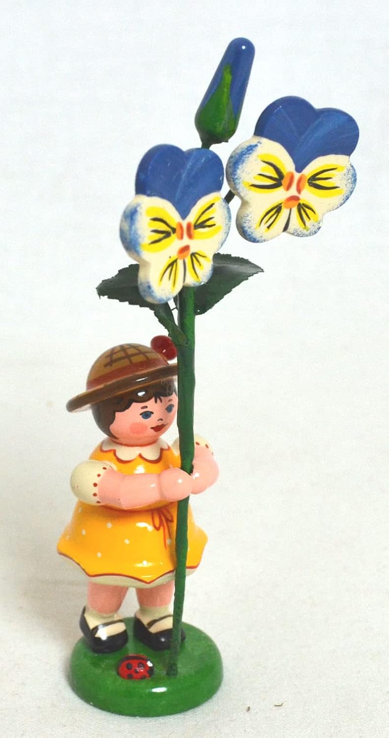 Hubrig Blumenkind, Mädchen mit Hornveilchen, Höhe etwa 11 cm