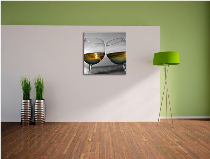 Pixxprint Wein in Gläsern am Meer schwarz/weiss, Format: 70x70 auf Leinwand, 70x70