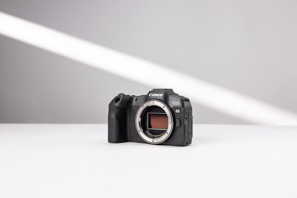 Canon EOS R8 Vollformat 24,2 MP spiegelloses Kameragehäuse | 4K Full HD Videoaufnahme | (Schwarz)