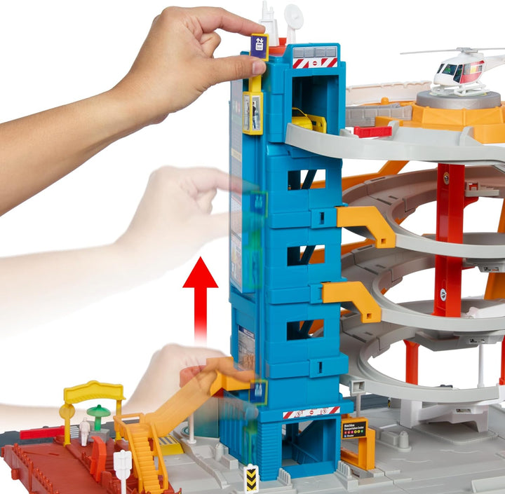 Matchbox Spielzeugautos und Spielset, Transport-Center mit 5 Etagen, von Kindern und Autos aktivierb