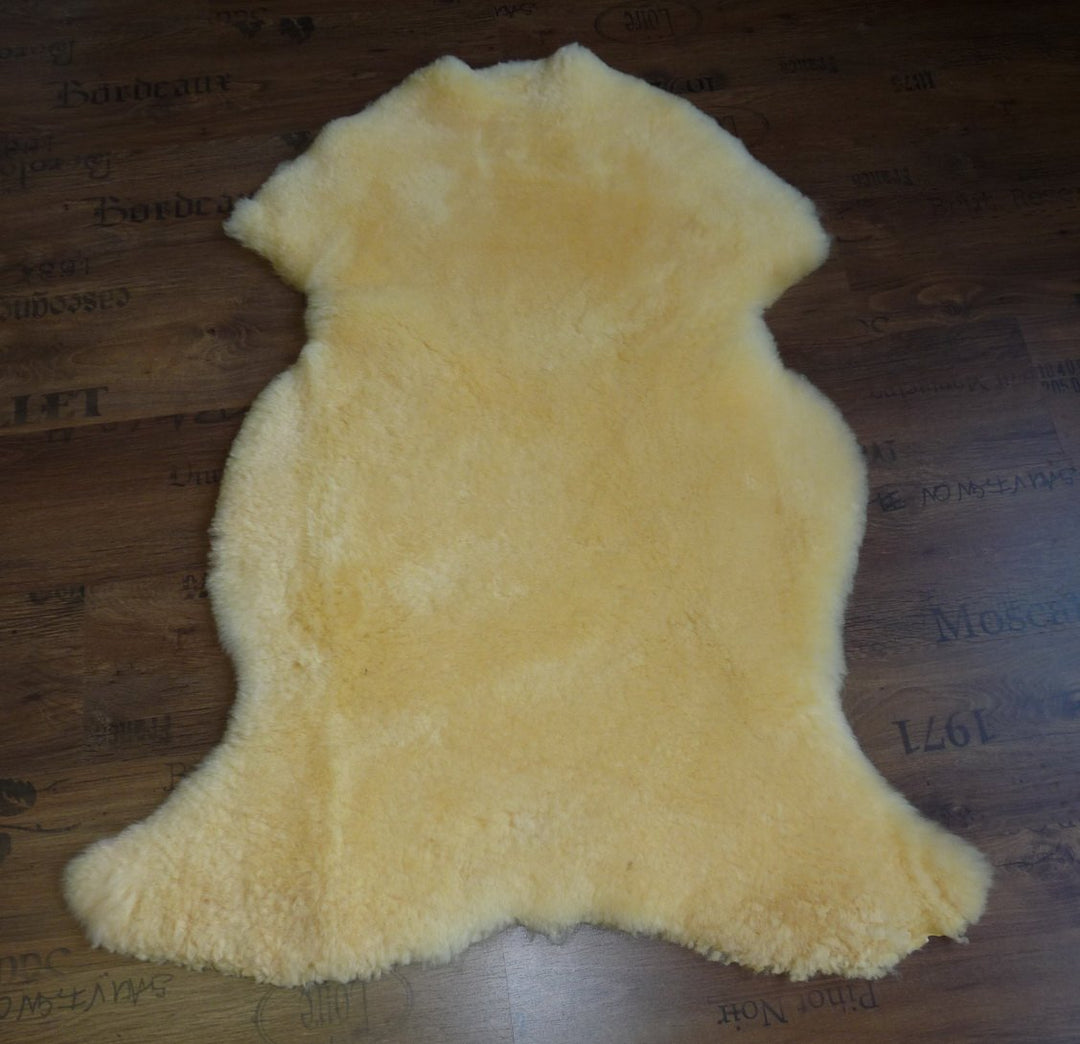 ÖKO Baby Schaffell Lammfell, Bettfell, med.gegerbt, waschbar, Grösse: 130-140cm