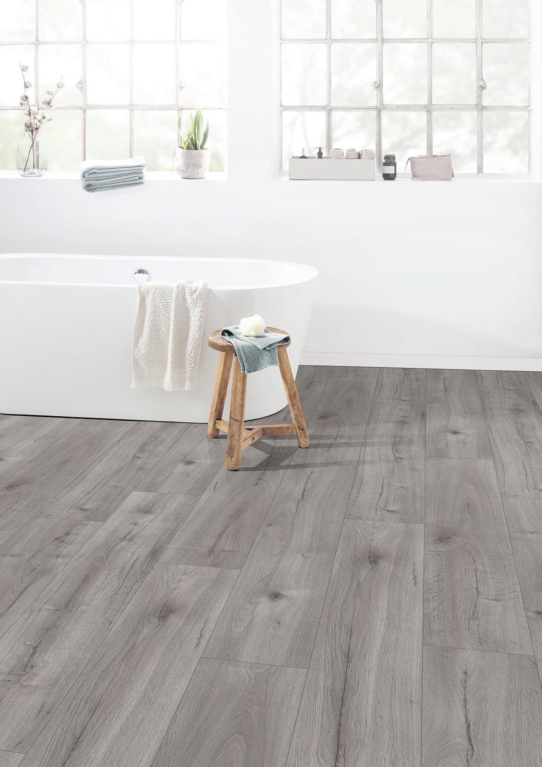 EGGER NatureSense Aqua Laminat EL2156 Loja Eiche hellgrau 1292x246x8mm (2,543m²) 2,543m² | Laminatbo