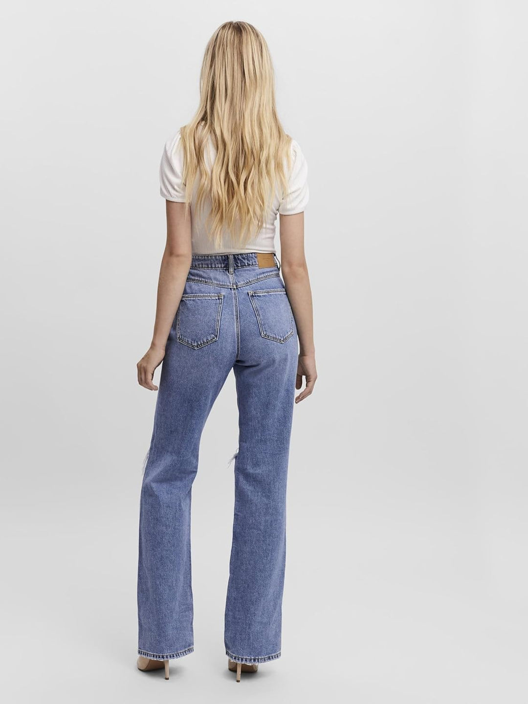 VERO MODA Female Straight-Fit VMKITHY Hohe Taille Jeans 27 Medium Blue Denim, 27 Medium Blue Denim