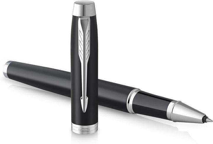 Parker IM Rollerball Mattschwarz mit Chrom-Zierteilen feine Spitze mit schwarzer Tinte Geschenkbox M
