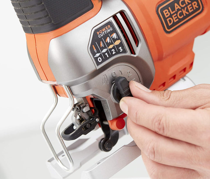 Black+Decker Elektronik-Pendelhub-Stichsäge (650 Watt, 19mm Hublänge, max. 90 mm Schnitttiefe, 3 Pen