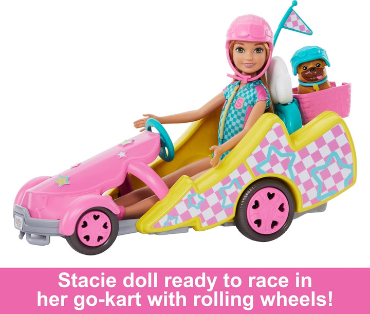 Barbie und jüngere Schwester Stacie - Gokart Abenteuer Spielset mit praktischem Hundekorb zum Anbrin