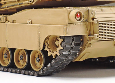 Tamiya 300032592 Militär Spielzeug-Panzer, Schwarz