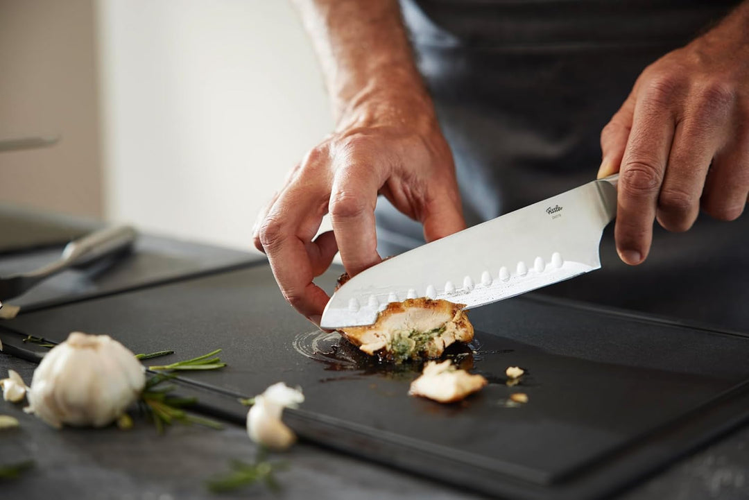 Fissler Essential/Edelstahl-Santokumesser (16,5 cm) grosse Klinge, mit Kullen, rostfrei, Spülmaschin