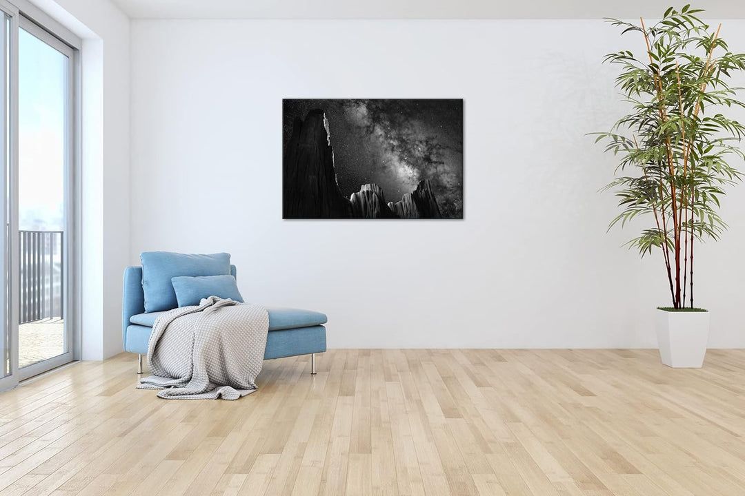 Hoch über den Bergen Effekt: Schwarz&Weiss, Format: 60x40 als Leinwandbild, Motiv fertig gerahmt auf