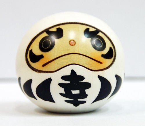 USABURO Kokeshi Japanische Holzpuppe Happy Daruma weiss 9-113-1