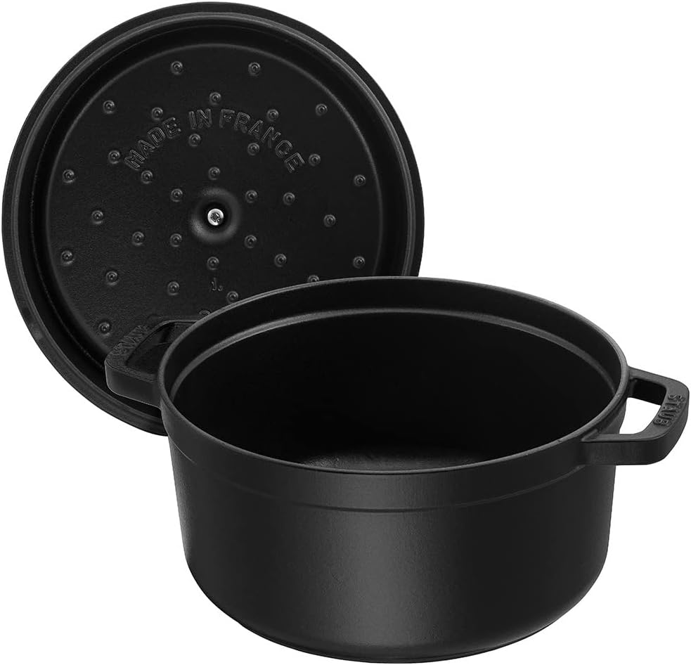 STAUB Gusseisen Bräter/Cocotte, Rund 26 cm, 5 L, Aromaregen Funktion, Für alle Herdarten geeignet, S