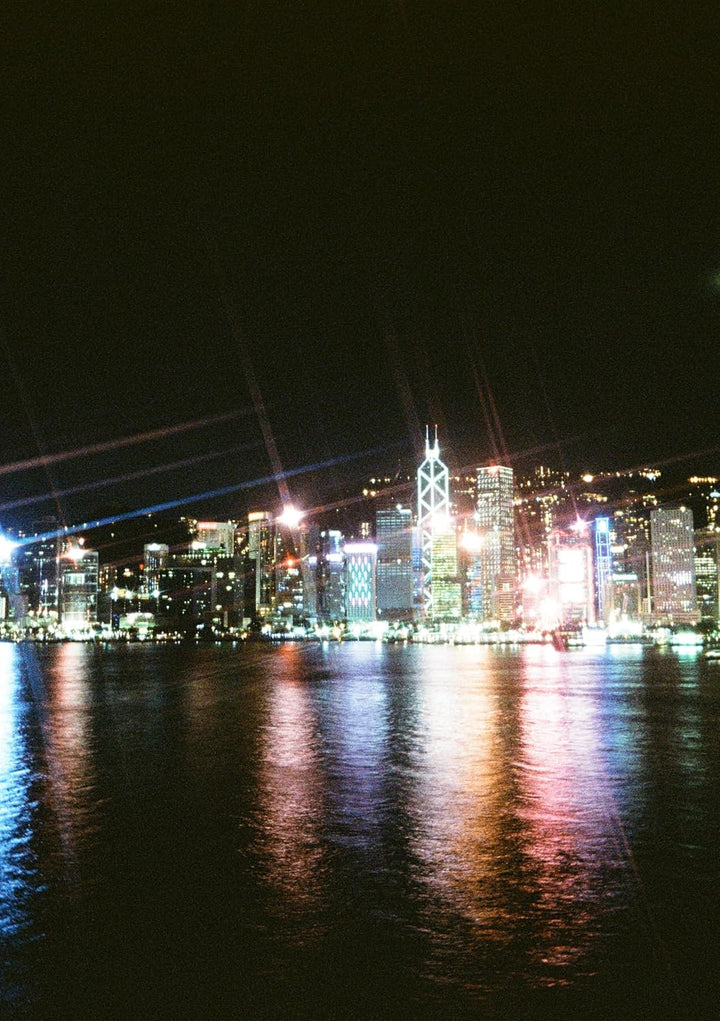 KODAK EKTAR H35N Halbformat-Filmkamera-Set mit Kodak Ultramax 24EXP-Rollfilm (Schwarz gestreift) Sch