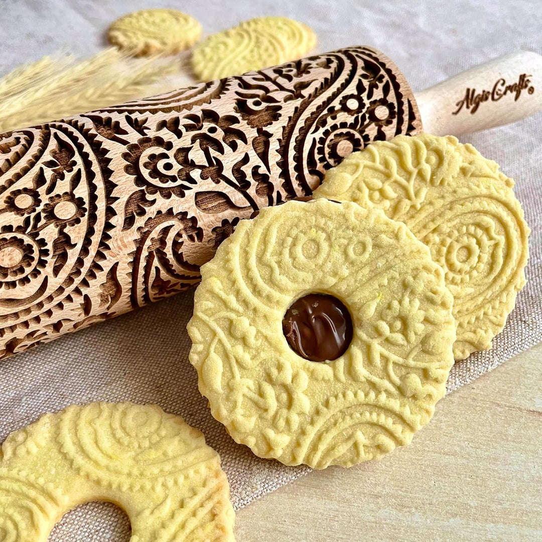PAISLEY gravierte Nudelholz für hausgemachtes Gebäck. Teigroller mit Blumen. Gravierte Nudelholz mit