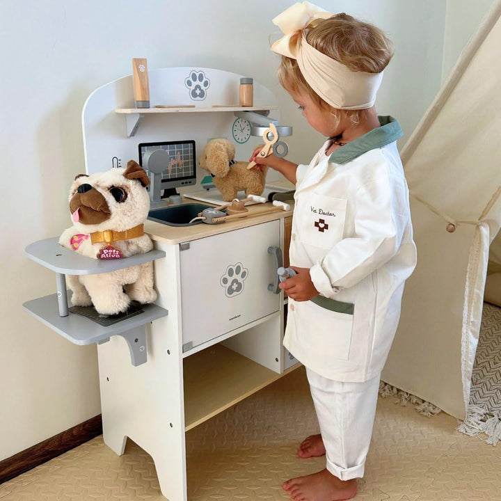 mamabrum Tierkrankenhaus aus Holz – Komplettes Tierarzt Spielset für Kinder ab 3 Jahren - Holz Tiera