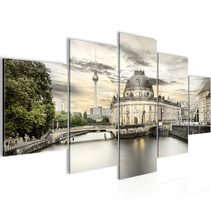 Runa Art Wandbilder Berlin 5 Teilig Bild auf Vlies Leinwand Deko Wohnzimmer Büro Fernsehturm Beige S
