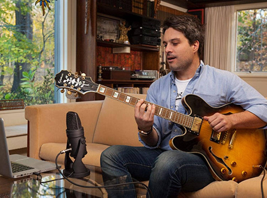 Samson G-Track Pro - Professional USB Microphone with Audio Interface - Black Desktop USB-Mikrofon,