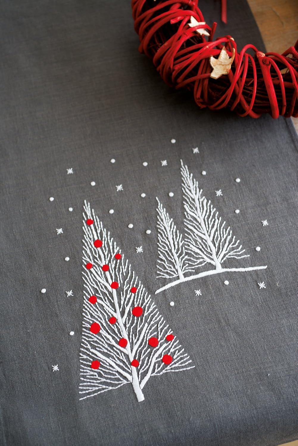 Vervaco Bedruckter Langer Läufer Weihnachtsbäume Stickpackung, Baumwolle, Weiss, 40 x 100 x 0,30 cm
