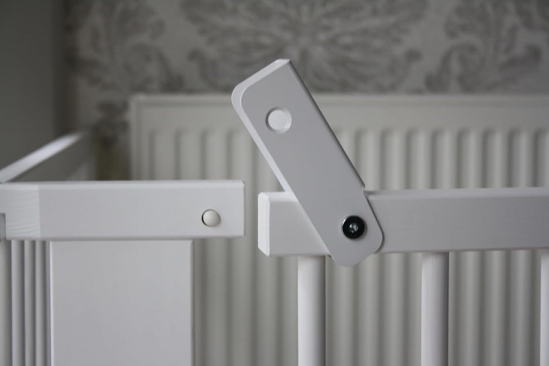 Absperrgitter Türschutzgitter Treppenschutzgitter 119 bis 368 cm massiv Weiss (141cm), 141cm