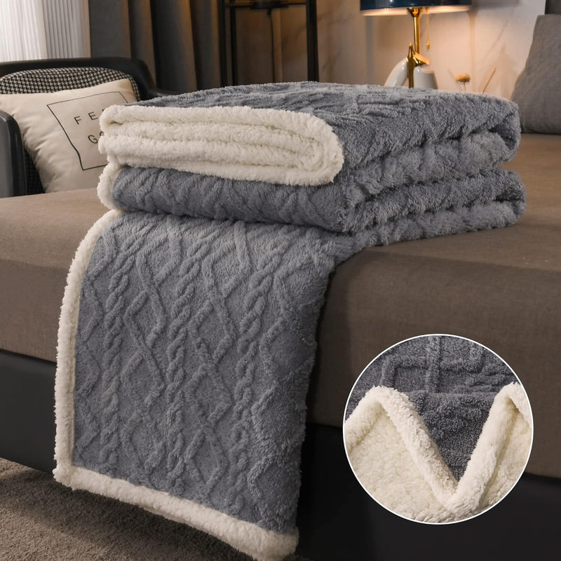 OLDBIAO Kinder Kuscheldecke 70 x 100 cm Grau Weiss Flauschig Extra Weich & Warm Wohndecke Flanell Fl