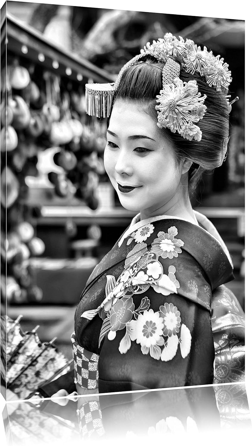 Pixxprint Anmutige Geisha mit Fächer als Leinwandbild/Grösse: 100x70 / Wandbild/Kunstdruck/fertig be