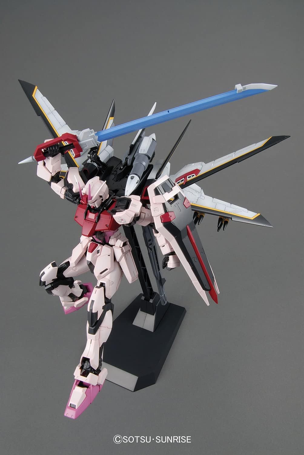 Strike Rouge Ootori (Ver. RM) Gundam Seed, Bandai MG, Massstab 1:100, farbcodiertes Kunststoffmodell