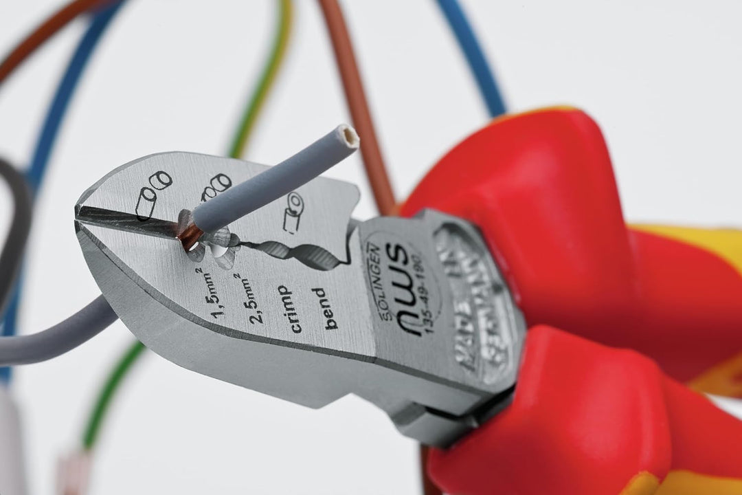 NWS Elektriker-Seitenschneider VDE, 180 mm | mit Abisolierfunktion | Werkzeugstahl, geschmiedet, ölg