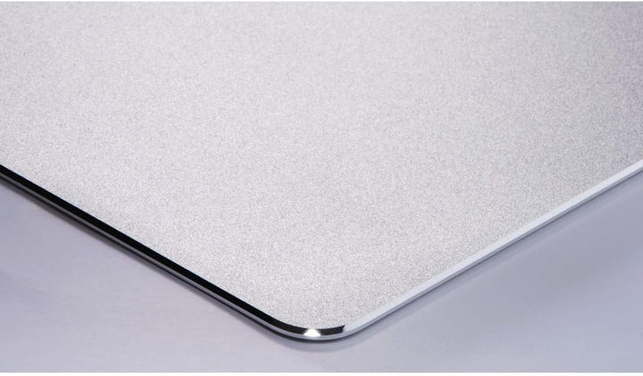 Hama Metall Mousepad (aus Aluminium, elegante Alu Mausunterlage für Laser-/optische Maus, rutschfest