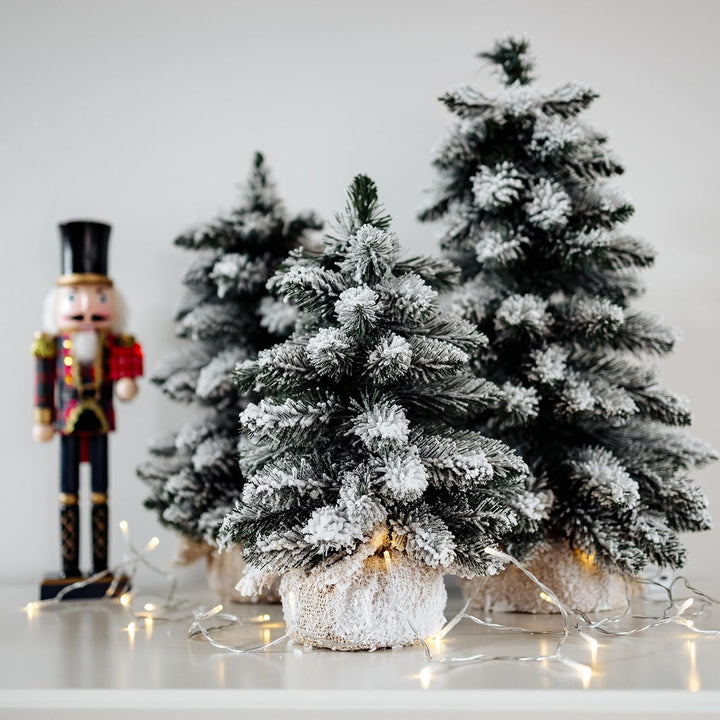 Creative Home Künstlicher Weihnachtsbaum mit Schnee | Tannenbaum Künstlich im Jutesack | 30 cm | Dek