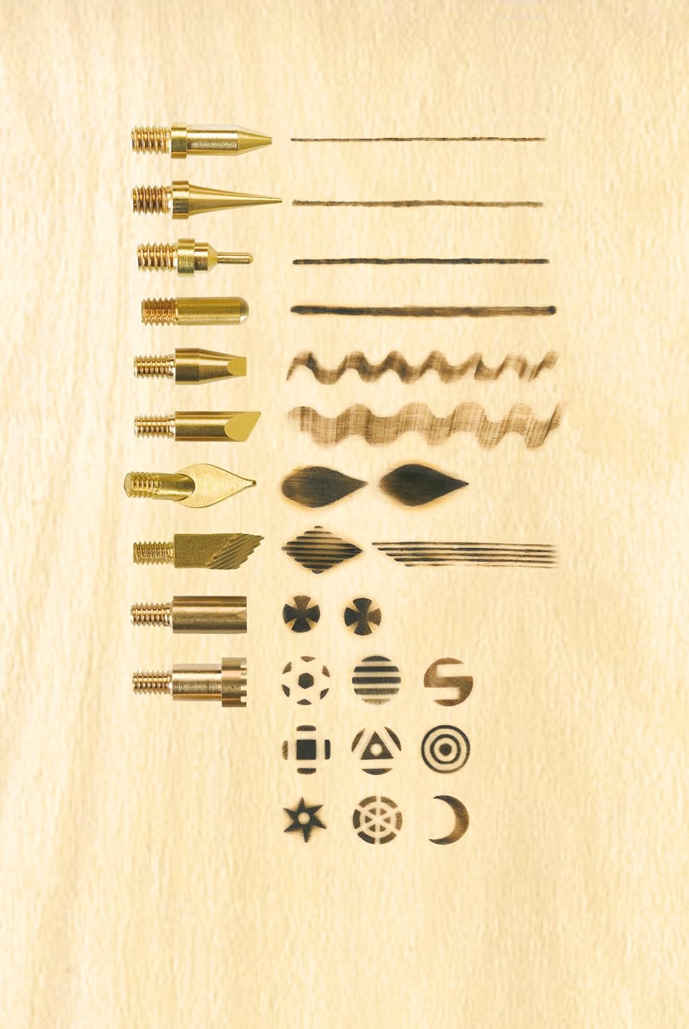 Pebaro 0262 Brandmalkolben mit An/Aus-Funktion, 9 Brennstempel, 9 Spitzen, Lötspitze, Styropormesser