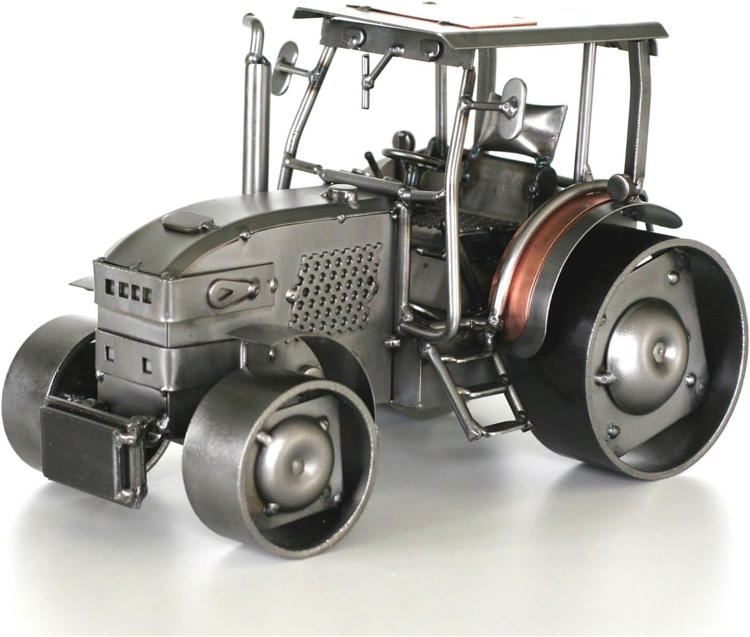 metalman24 Traktor Gross 28 cm - Schraubenmännchen Fahrzeuge handgefertigt
