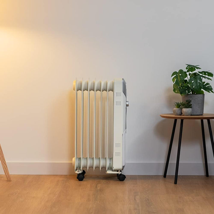Cecotec Ölheizkörper ReadyWarm 7000 Space. 1500 W Ölheizkörper mit 7 heizrippen und 3 Leistungsstufe